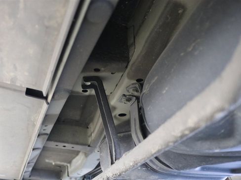 Used 2005 Honda Element EX image 29