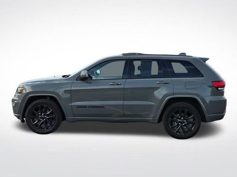 Used 2021 Jeep Grand Cherokee Laredo X AWD/4WD image 8