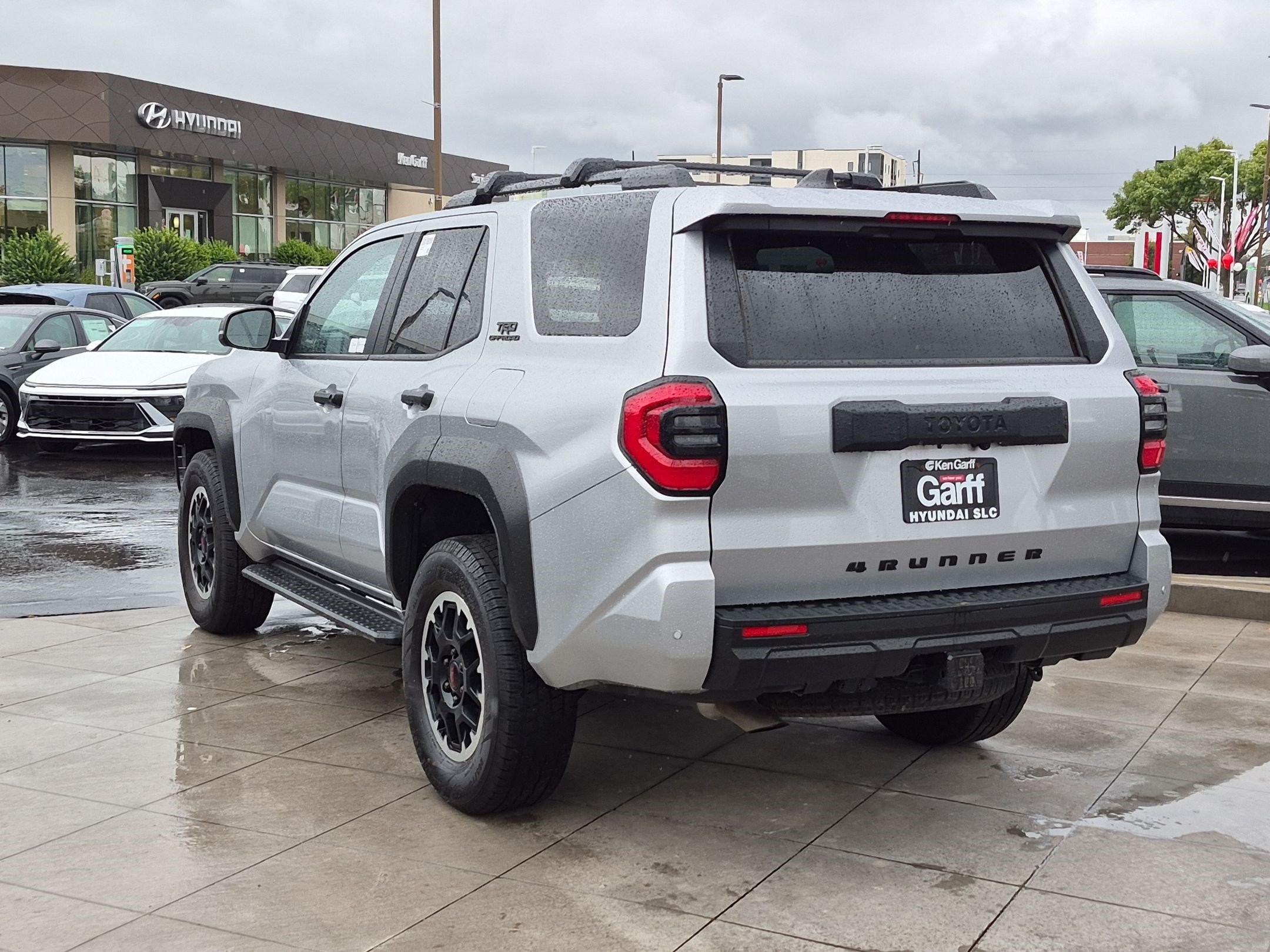 Used 2025 Toyota 4Runner TRD Off-Road AWD/4WD image 7