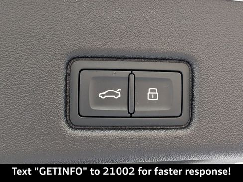 Used 2025 Audi Q5 Premium Plus w/ Premium Plus image 17