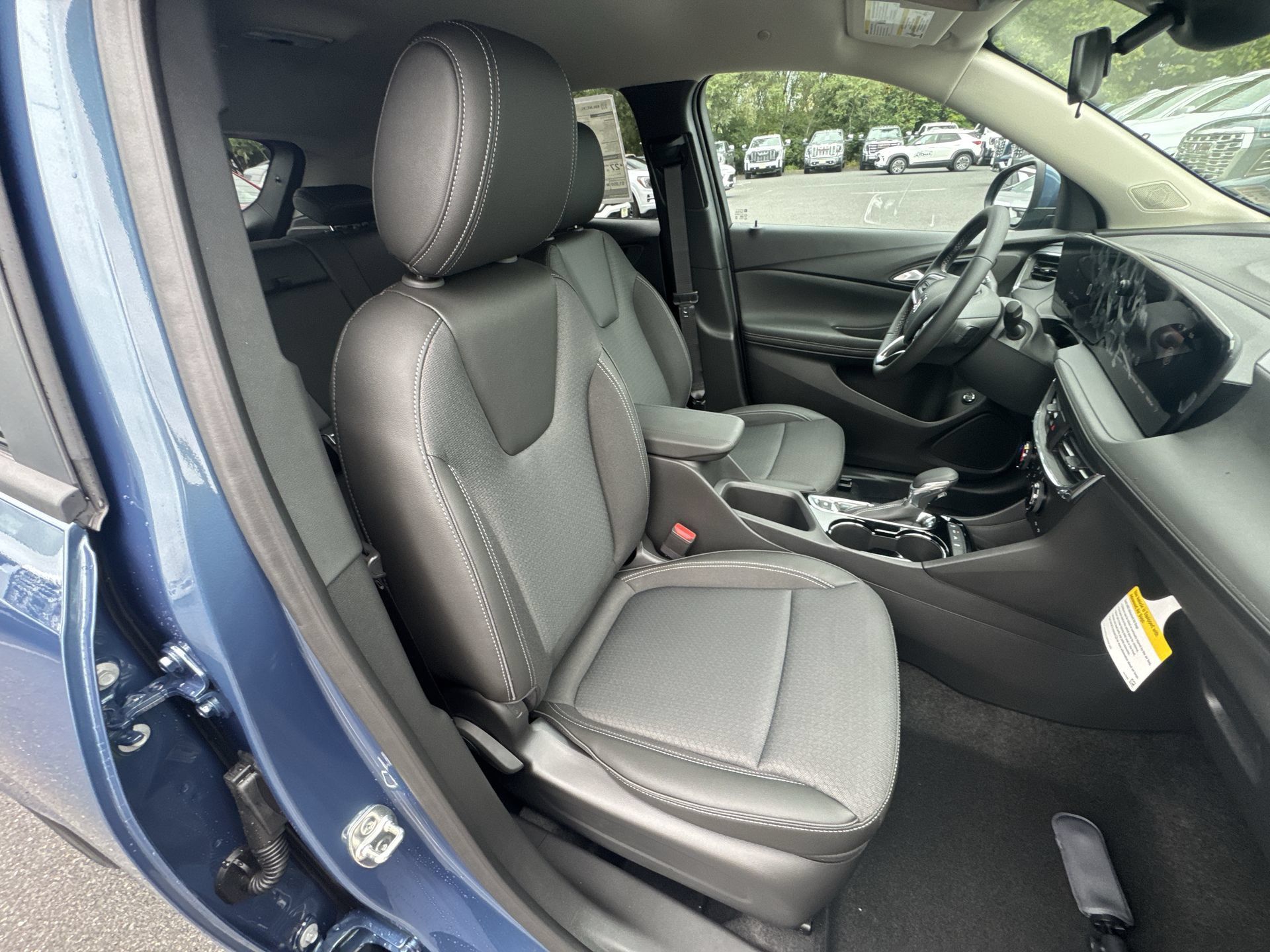 New 2026 Buick Encore GX Preferred w/ Comfort Package AWD/4WD image 24