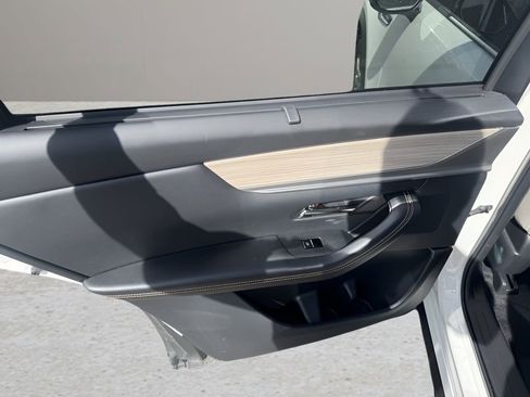 Used 2024 MAZDA CX-90 Plug-In Hybrid w/ Preferred image 15