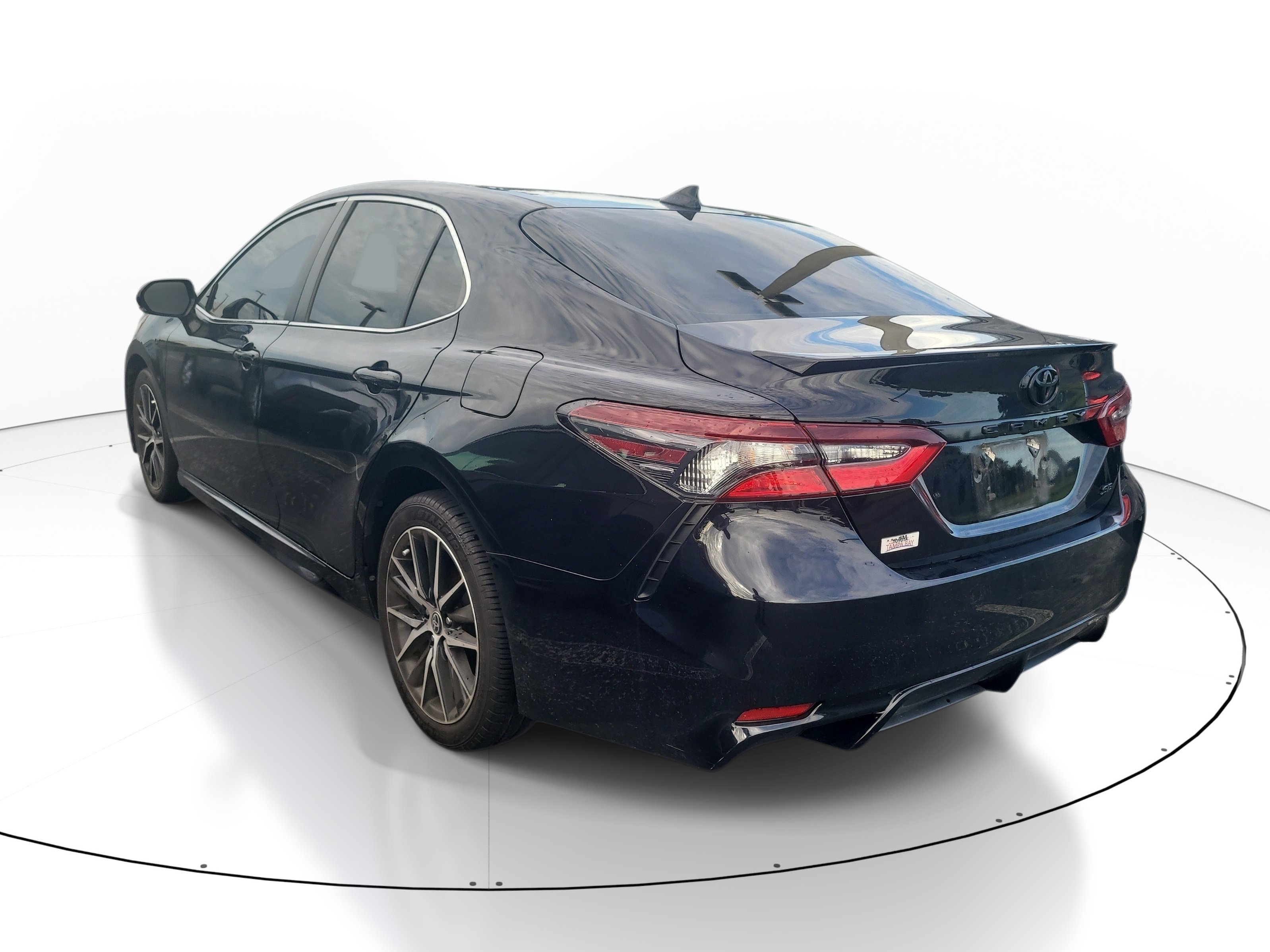 Certified 2024 Toyota Camry SE w/ Convenience Package FWD image 5