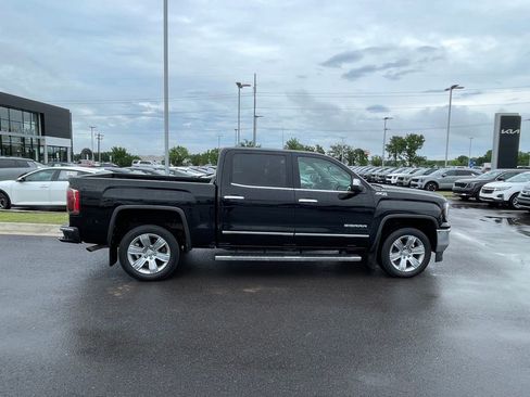 Used 2017 GMC Sierra 1500 SLT AWD/4WD image 8