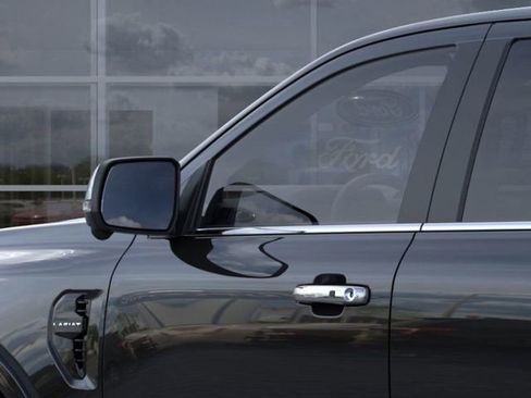 New 2025 Ford Ranger Lariat w/ FX4 Off-Road Package AWD/4WD image 21