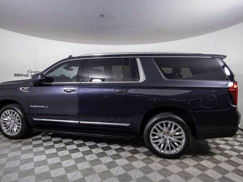 Used 2024 GMC Yukon XL Denali w/ Advanced Technology Package AWD/4WD image 10