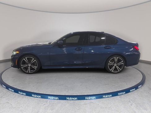 Certified 2023 BMW 330i Sedan w/ Driving Assistance Package RWD image 9