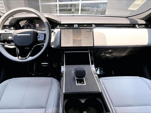 New 2026 Land Rover Range Rover Velar Dynamic SE AWD/4WD image 5