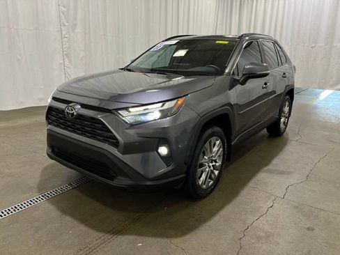 Certified 2022 Toyota RAV4 XLE Premium image 7