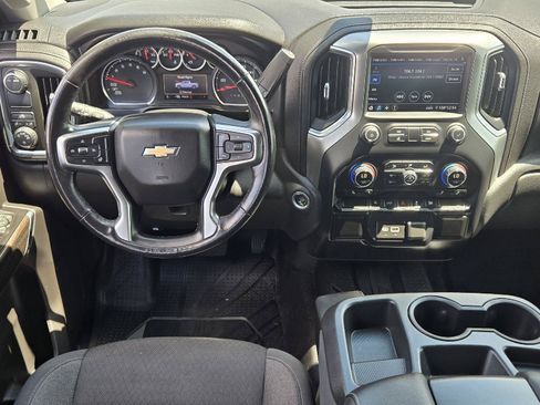Used 2020 Chevrolet Silverado 1500 LT w/ Texas Edition RWD image 27