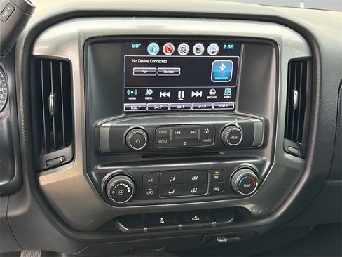 Used 2018 Chevrolet Silverado 1500 LT image 13