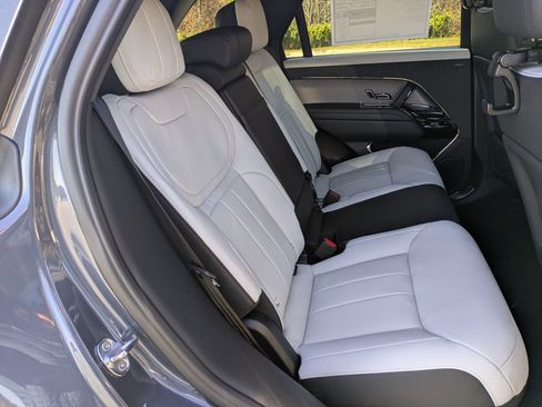 New 2025 Land Rover Range Rover Sport Dynamic SE image 27