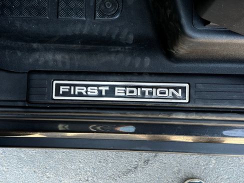 Used 2023 Land Rover Defender 130 First Edition AWD/4WD image 16