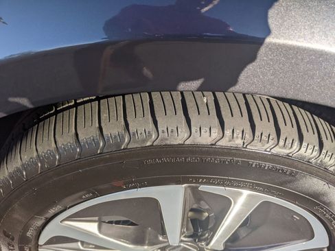 Used 2021 Honda Accord EX-L image 12