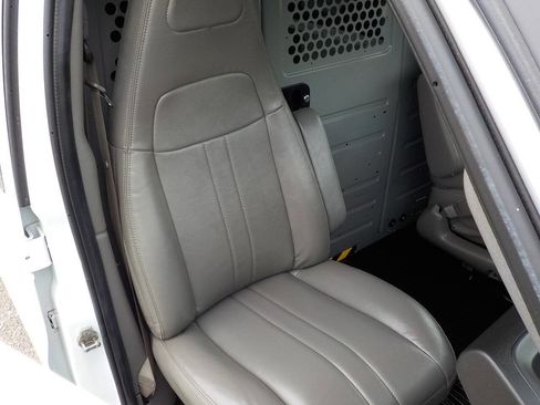 Used 2020 Chevrolet Express 2500 w/ Driver Convenience Package image 25