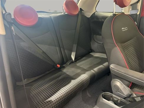 Used 2017 FIAT 500 Pop w/ Sport Appearance Package FWD image 21