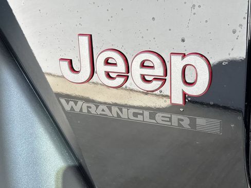 New 2026 Jeep Wrangler Unlimited Rubicon AWD/4WD image 8