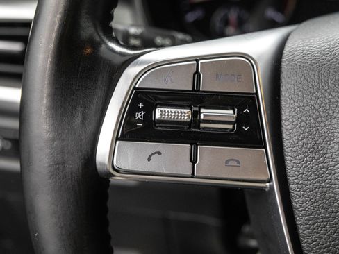 Used 2021 Kia Telluride LX image 19