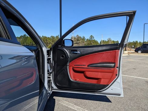 Used 2022 Dodge Charger SRT Hellcat image 57