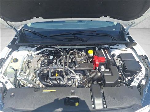Used 2024 Nissan Sentra SV FWD image 19