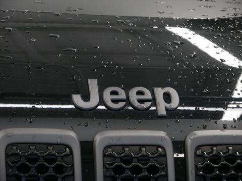 Certified 2022 Jeep Cherokee Trailhawk w/ Comfort/Convenience Group image 51