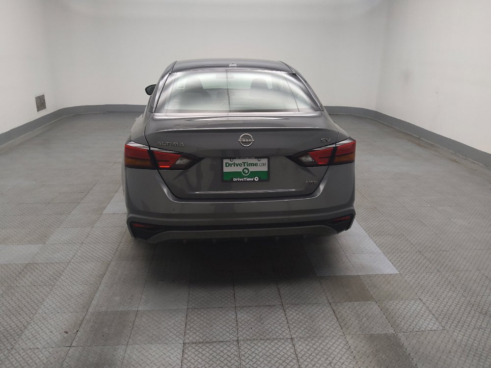 Used 2024 Nissan Altima 2.5 SV AWD/4WD image 6