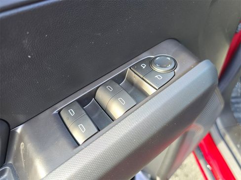 New 2026 Chevrolet Colorado W/T image 18