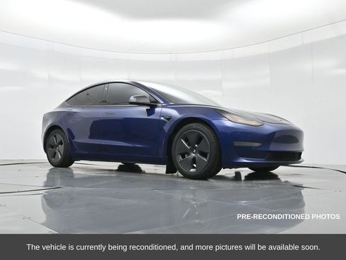 Used 2022 Tesla Model 3 image 46