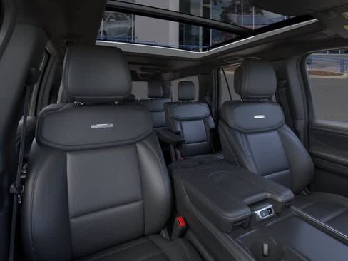 New 2026 Ford Expedition Max Platinum image 11