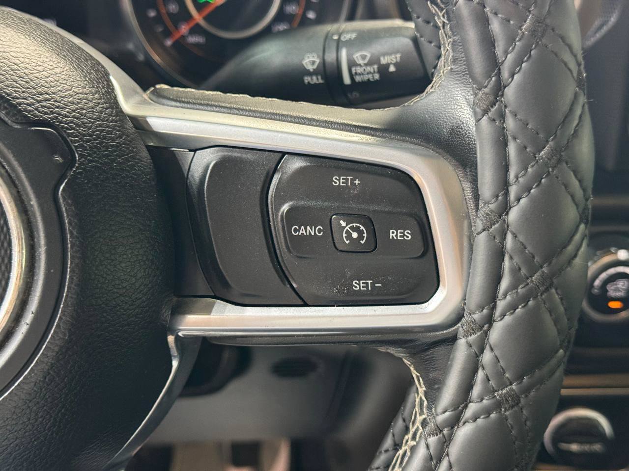 Used 2020 Jeep Gladiator Sport w/ Quick Order Package 24S AWD/4WD image 21