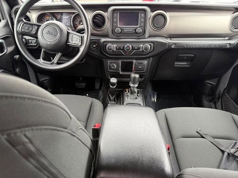 Used 2021 Jeep Wrangler Unlimited Sport image 11