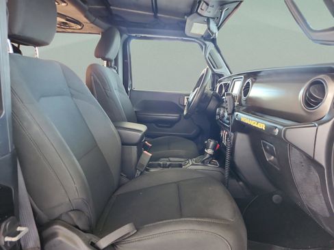 Used 2018 Jeep Wrangler Sport AWD/4WD image 19