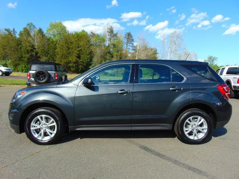 Used 2017 Chevrolet Equinox LS AWD/4WD image 26