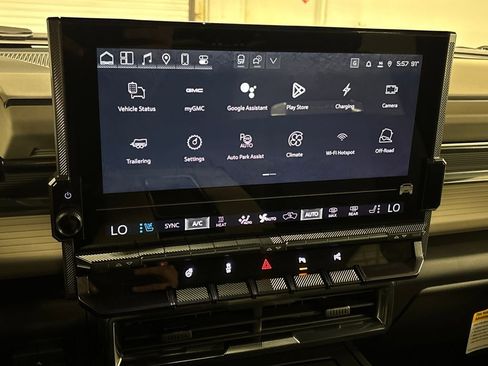 New 2026 GMC Hummer EV 4x4 Crew Cab image 37