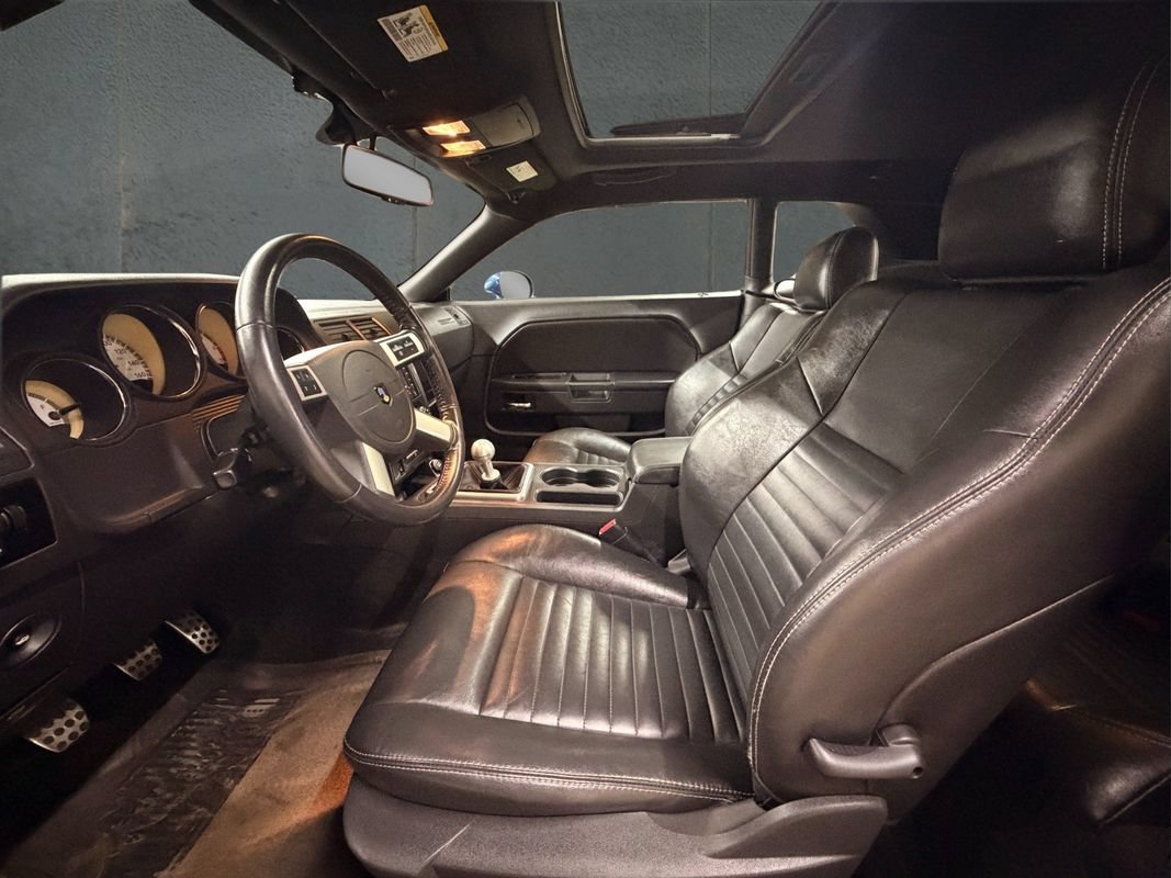 Used 2009 Dodge Challenger R/T RWD image 21