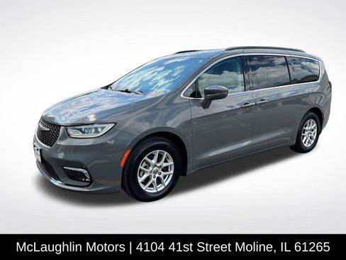 Used 2022 Chrysler Pacifica Touring-L FWD image 1