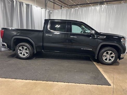 Certified 2024 GMC Sierra 1500 SLT image 11