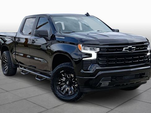 Used 2023 Chevrolet Silverado 1500 RST image 3