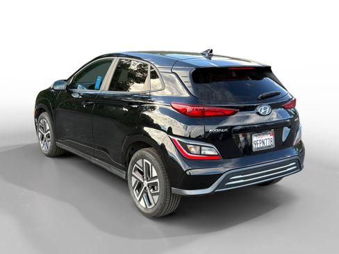 Certified 2023 Hyundai Kona SEL w/ Cargo Package image 3