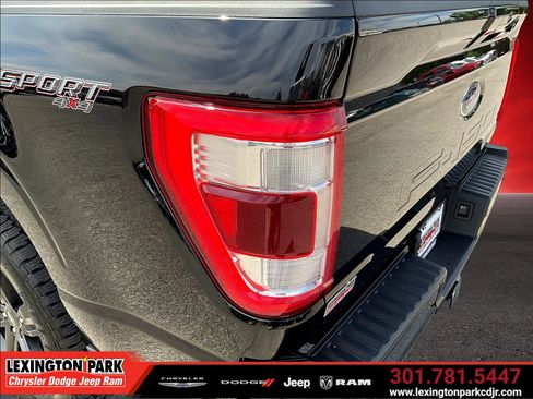 Used 2021 Ford F150 Lariat w/ Equipment Group 502A High AWD/4WD image 23