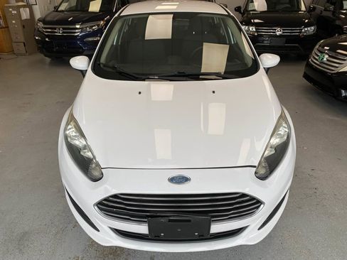 Used 2015 Ford Fiesta S image 1