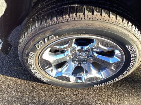 Certified 2025 RAM 1500 Big Horn image 11