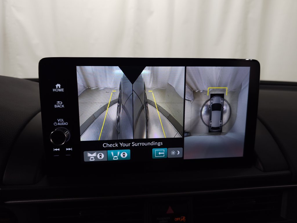 Used 2025 Honda Pilot Elite image 30