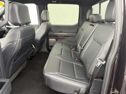 Used 2025 Ford F150 Lariat AWD/4WD image 23