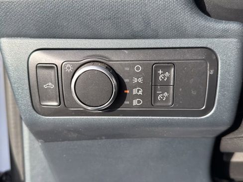 Used 2022 Ford Maverick XL image 13