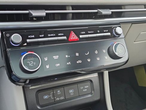 New 2026 Hyundai Tucson Limited image 23