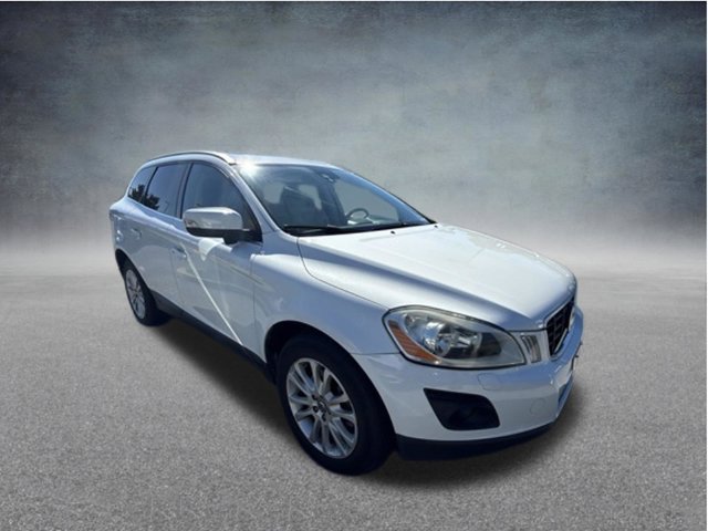 Used 2010 Volvo XC60 T6 AWD/4WD image 3