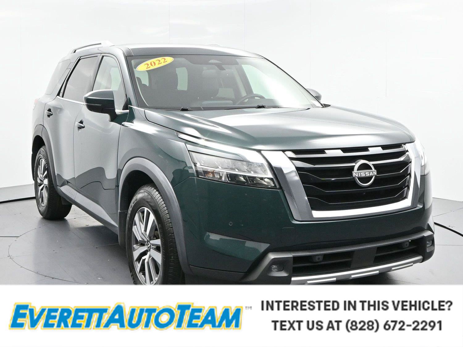 Used 2022 Nissan Pathfinder SL w/ Cargo Package AWD/4WD image 1
