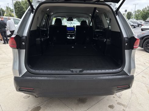 Used 2025 Toyota Grand Highlander FWD image 31