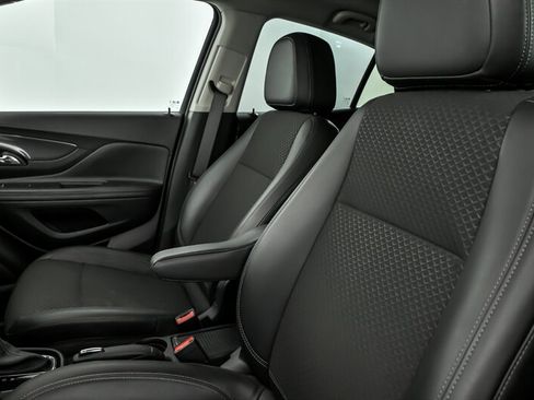 Used 2019 Buick Encore Preferred image 18